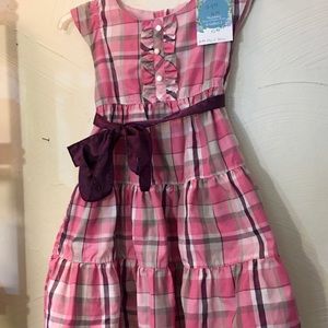 Adorable plaid girls summer dress